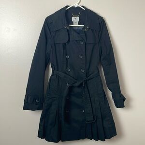 Worthington Trench Coat – Pleated Skirt Detail – Size Small